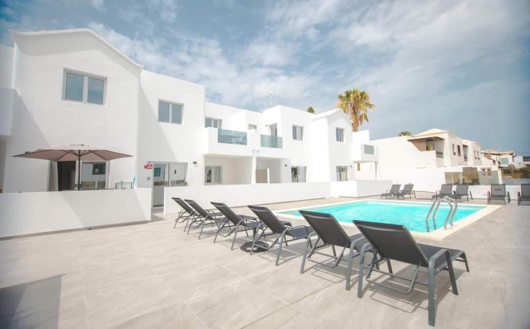 פוארטו דל כרמן Rociega 35 Apartment 8, 100 Meters To Sea Front מראה חיצוני תמונה