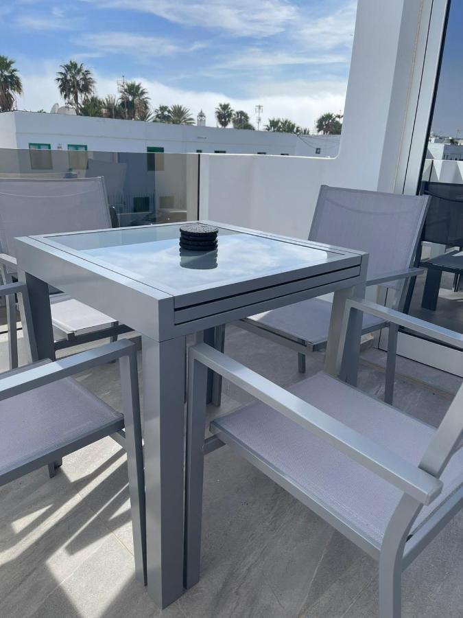 פוארטו דל כרמן Rociega 35 Apartment 8, 100 Meters To Sea Front מראה חיצוני תמונה
